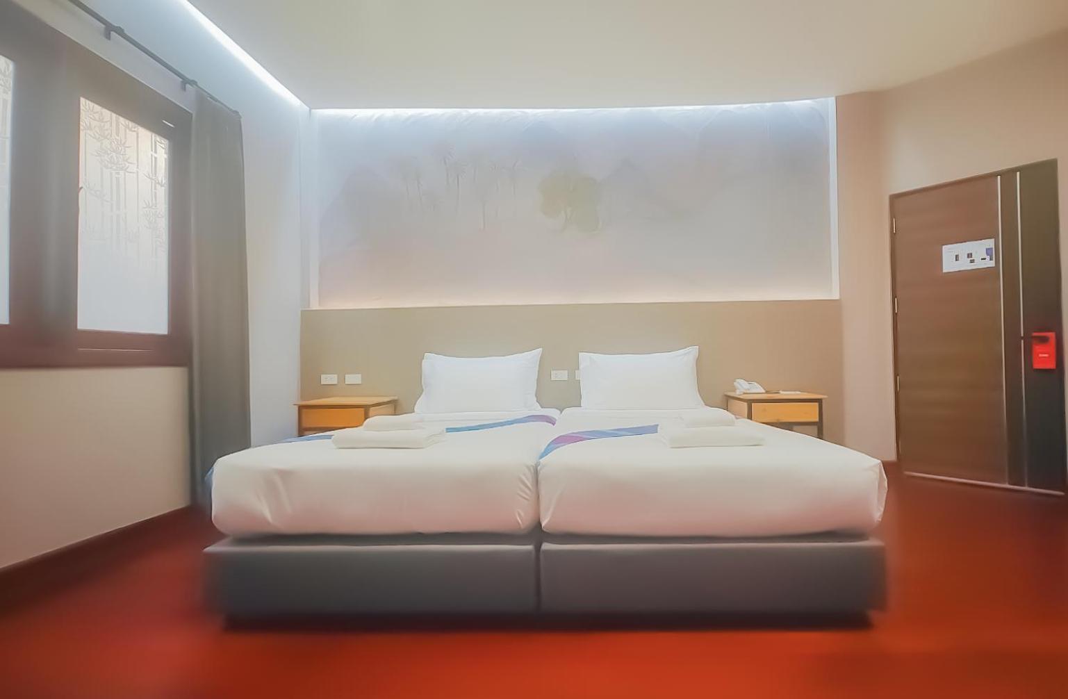 The Riva Vientiane Hotel Экстерьер фото