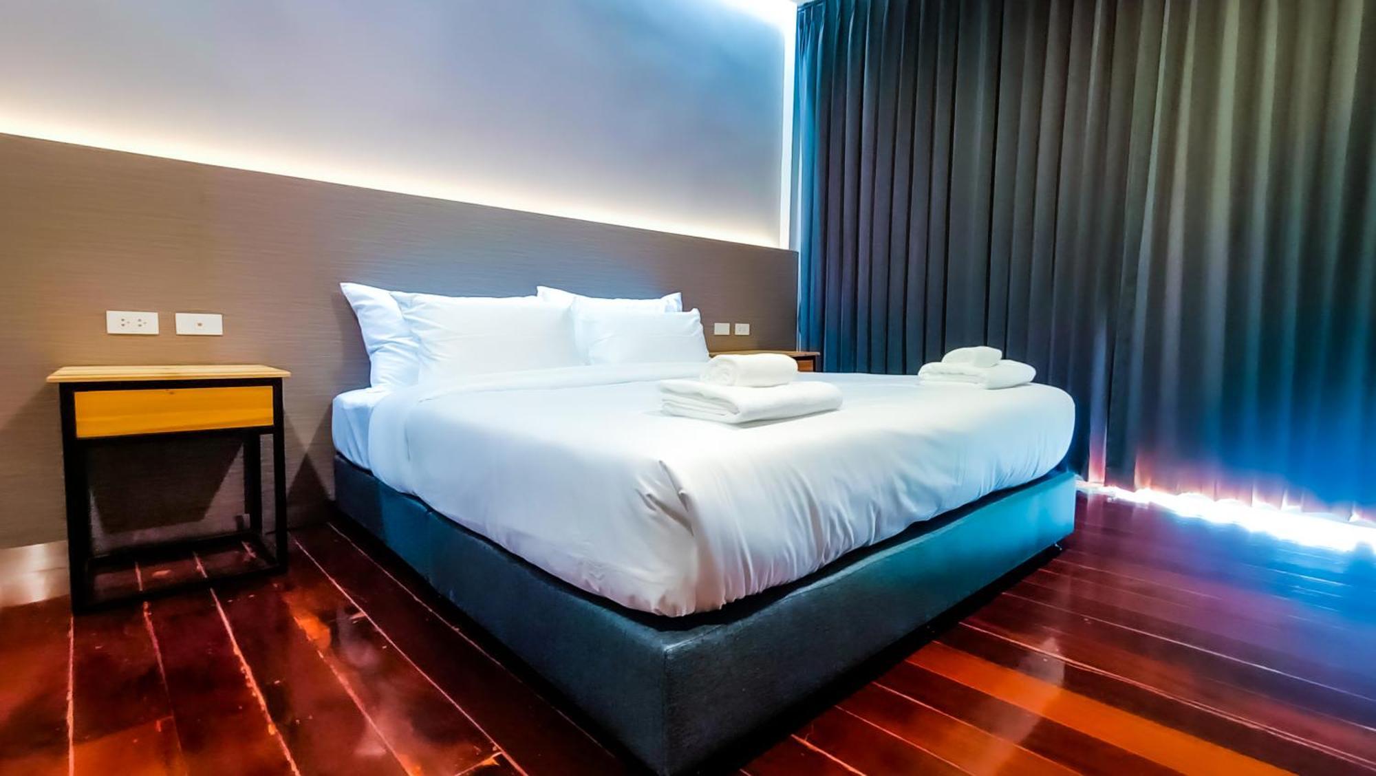The Riva Vientiane Hotel Экстерьер фото