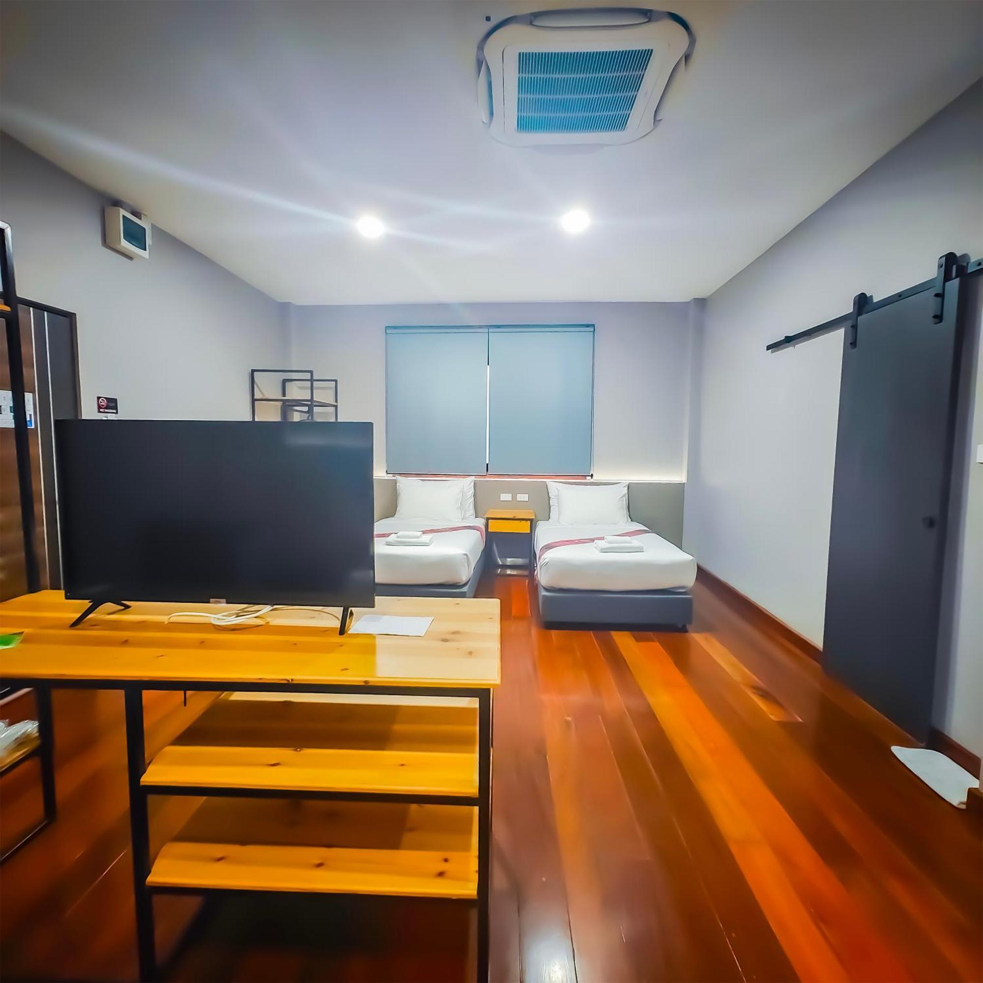 The Riva Vientiane Hotel Экстерьер фото