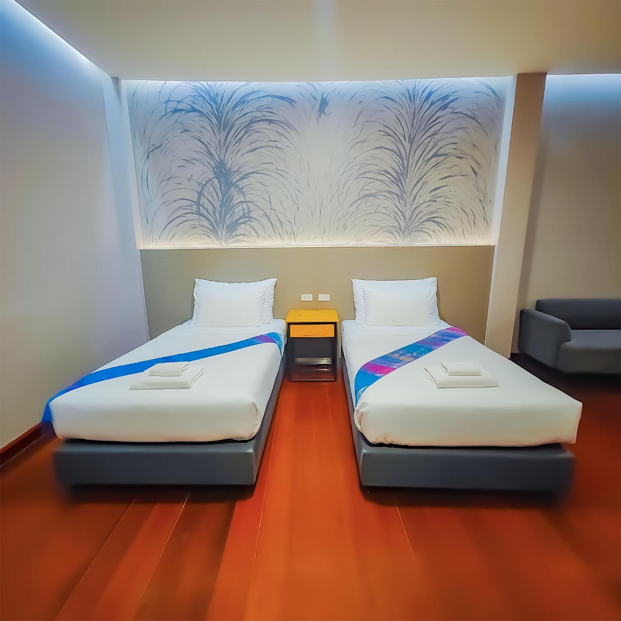 The Riva Vientiane Hotel Экстерьер фото